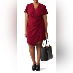 SLATE & WILLOW - burgundy faux wrap dress with black belted detail - 1X